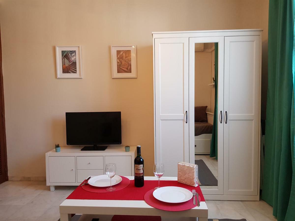 **** Genuar Apartments Malaga Center מראה חיצוני תמונה