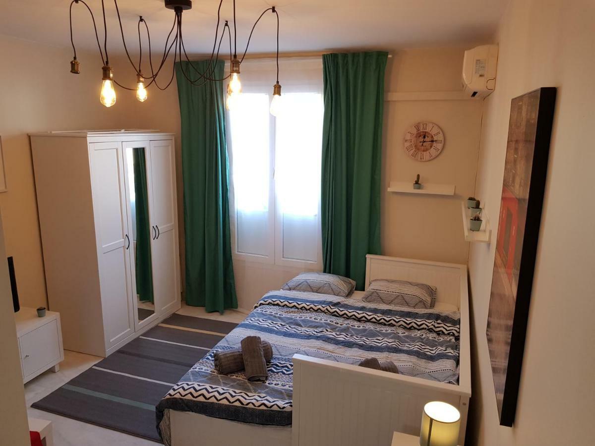 **** Genuar Apartments Malaga Center מראה חיצוני תמונה
