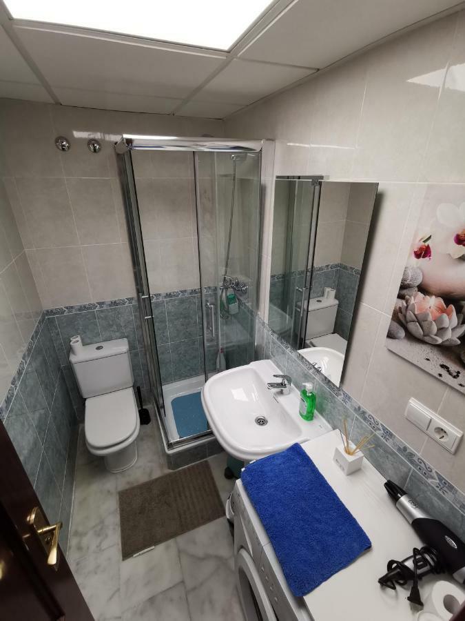 **** Genuar Apartments Malaga Center מראה חיצוני תמונה